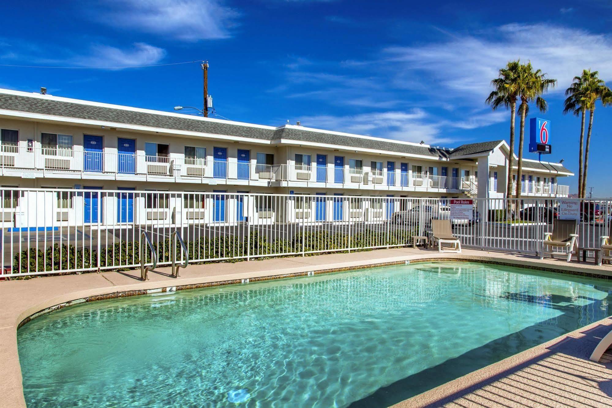 Motel 6-Phoenix, Az - Airport - 24Th Street Bagian luar foto