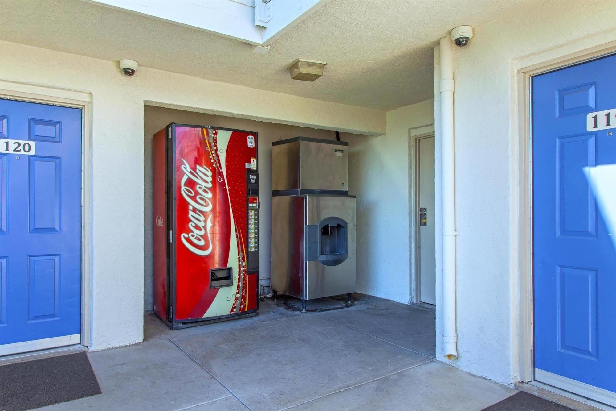 Motel 6-Phoenix, Az - Airport - 24Th Street Bagian luar foto