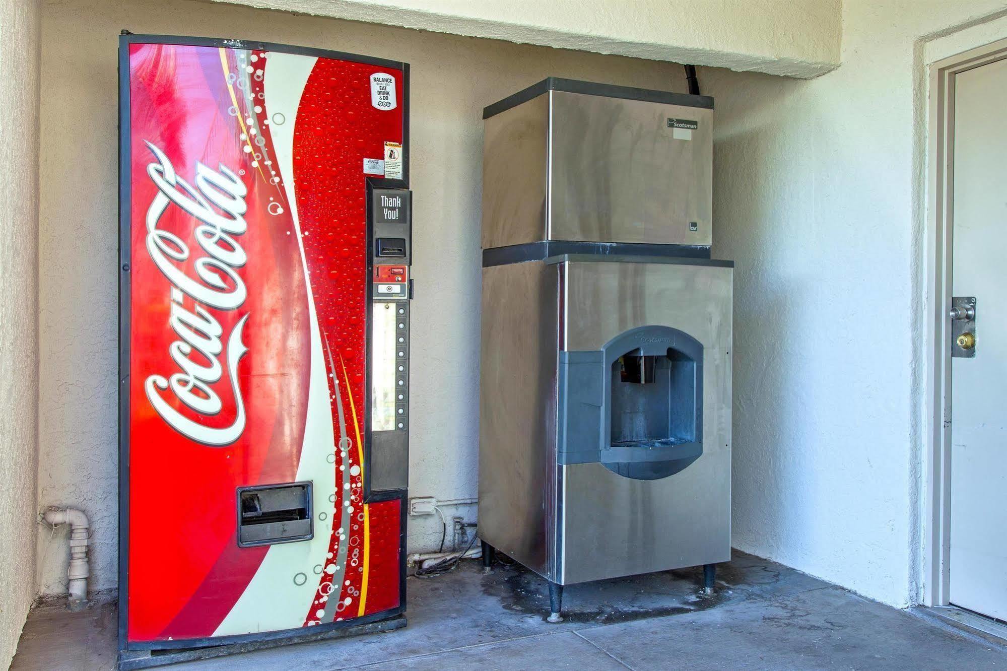 Motel 6-Phoenix, Az - Airport - 24Th Street Bagian luar foto